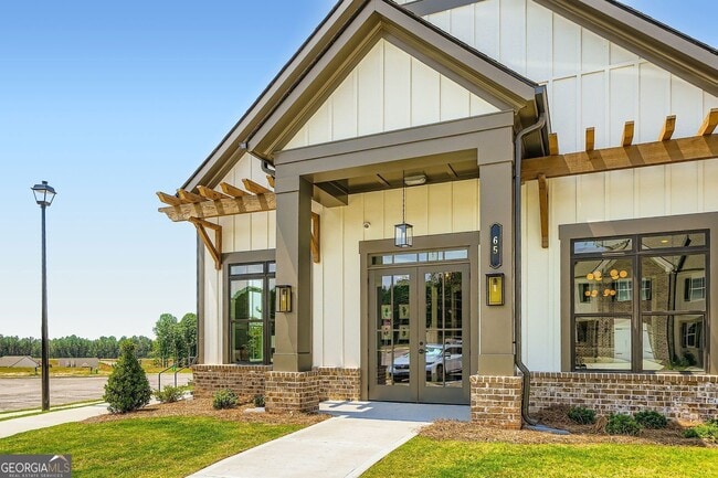 Building Photo - 166 Pyrus Ln