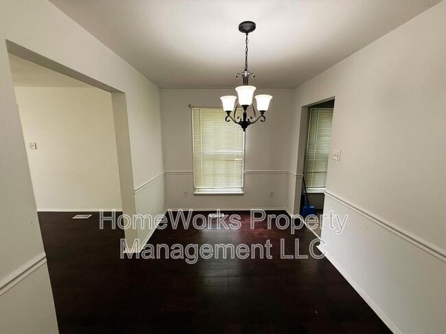 Building Photo - 3422 Moultree Pl
