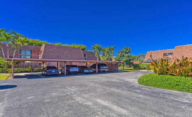 Building Photo - 11 Atrium Cir