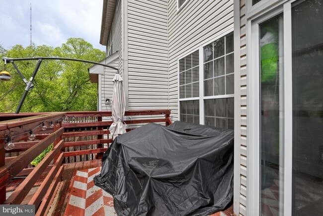 Building Photo - 313 Sage Ln