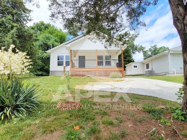 Primary Photo - Recently Built 3Bd - 2 Ba Single Family Ho...