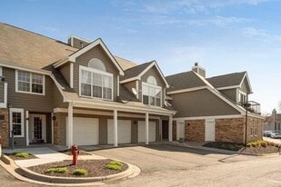 Building Photo - 6165 Chasewood Pky