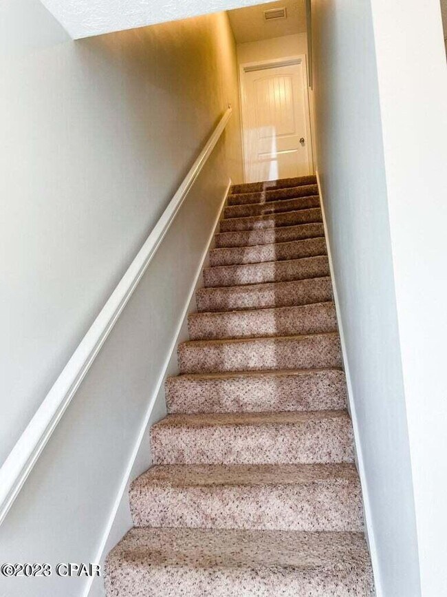 Building Photo - 2417 Causeway Manor Ct