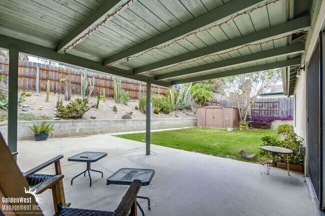 Building Photo - Charming 4Bdm 2Ba Home and Private Patio i...