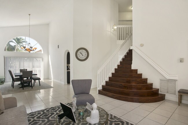 Building Photo - 11012 NW 59th St