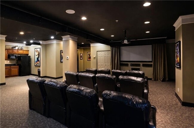 Building Photo - 10 Perimeter Summit Blvd