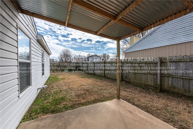 Building Photo - 3195 W Woodfield Way