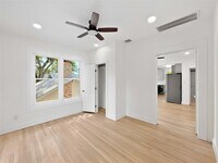 Building Photo - 4014 Avenue D