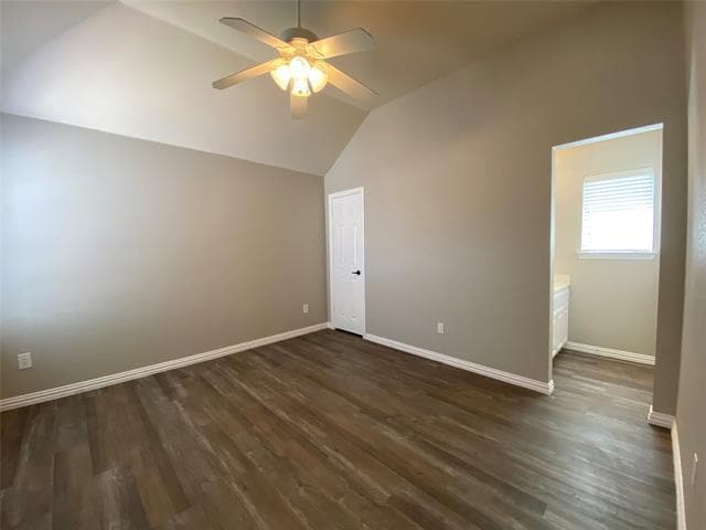 Building Photo - 15861 Twin Cove Dr