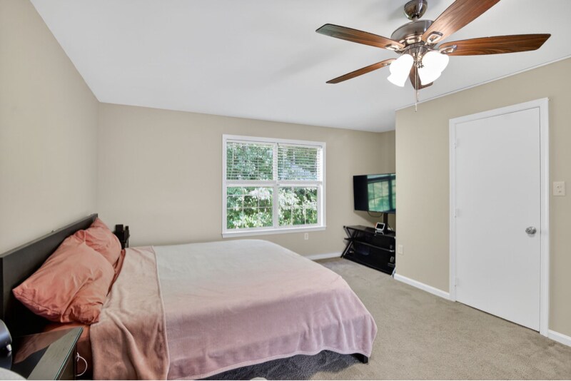 Building Photo - 405 Westminster Ln