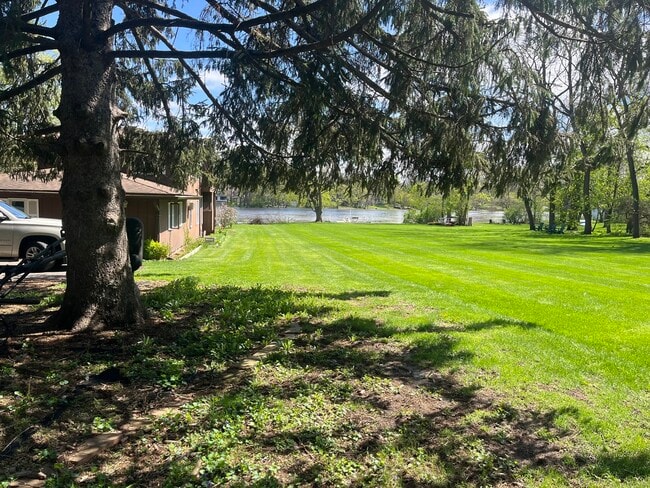 Building Photo - 6N403 State Rte 31