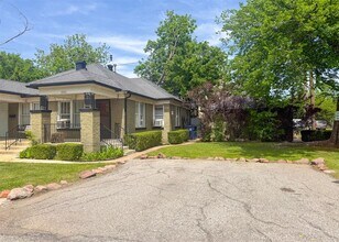 Building Photo - 1201 Military Ct