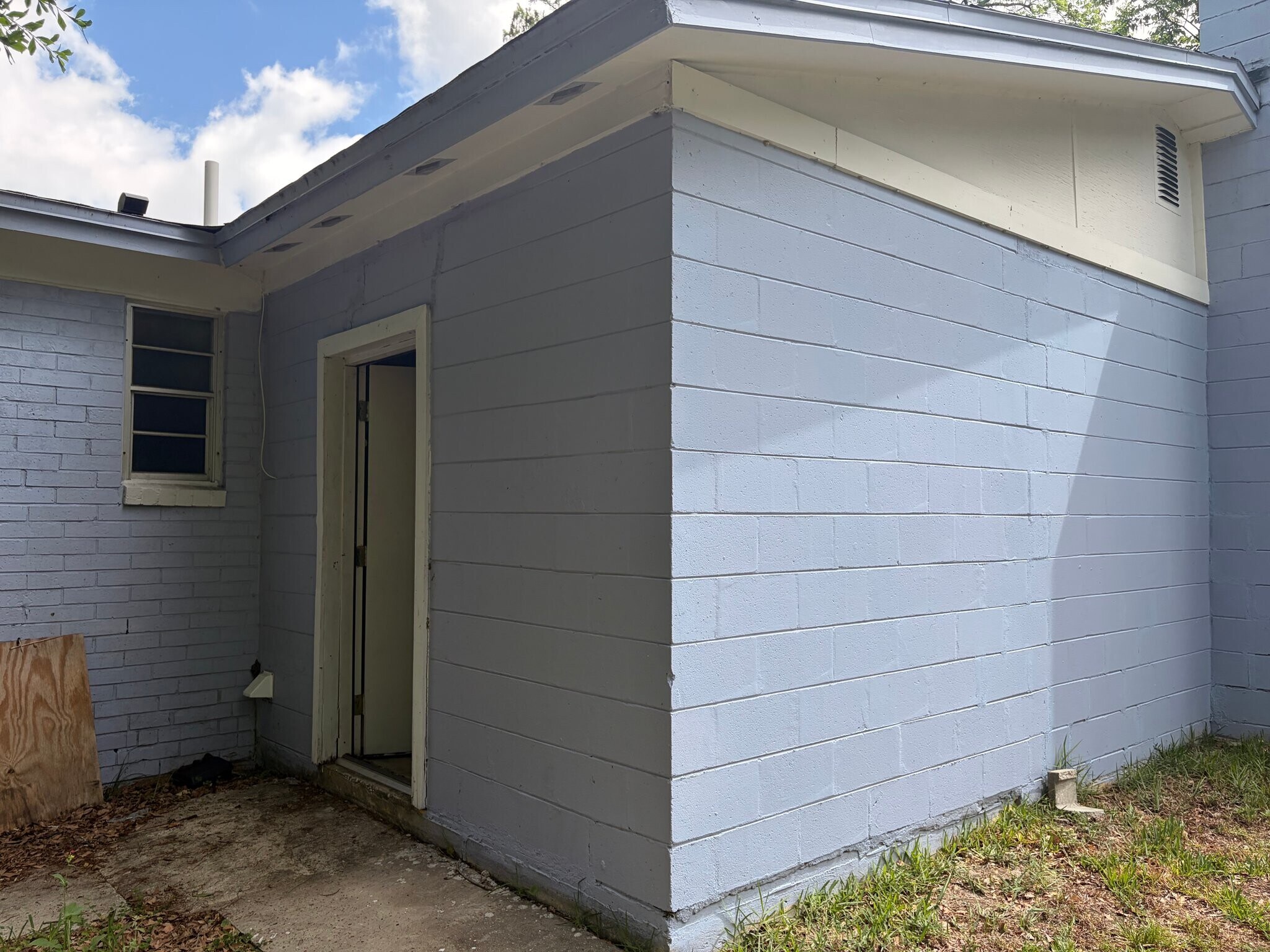 Building Photo - 3126 Martha St
