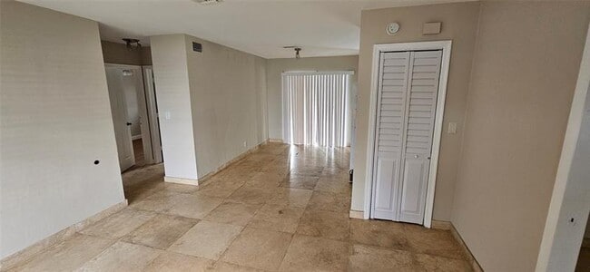 Building Photo - 501 NW 65th Ave