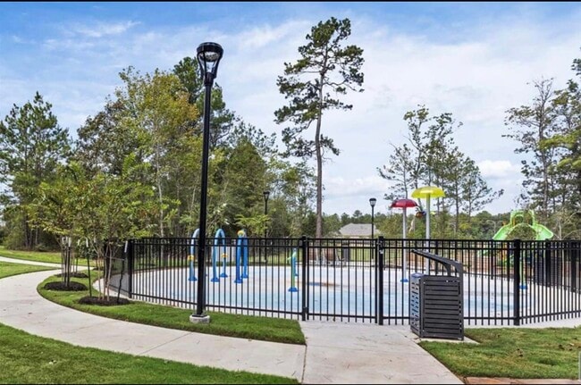 Building Photo - 324 Bush Mdw Ln