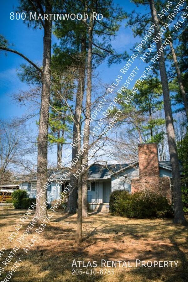Building Photo - 800 Martinwood Rd