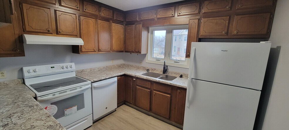 Kitchen - 704 S 3rd St