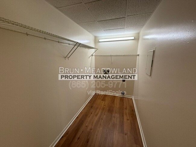 Building Photo - 3610 Kelly Cir