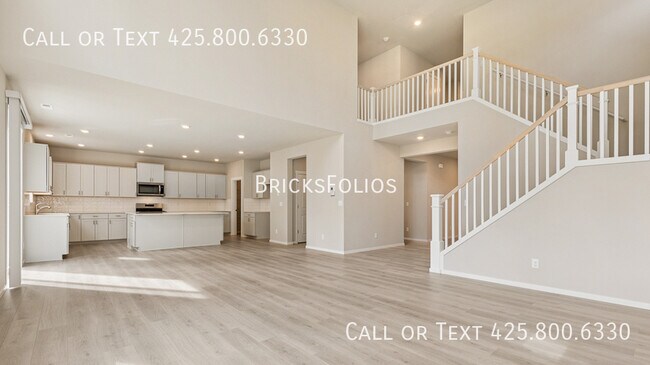 Building Photo - 2319 Boxcar Ct NE