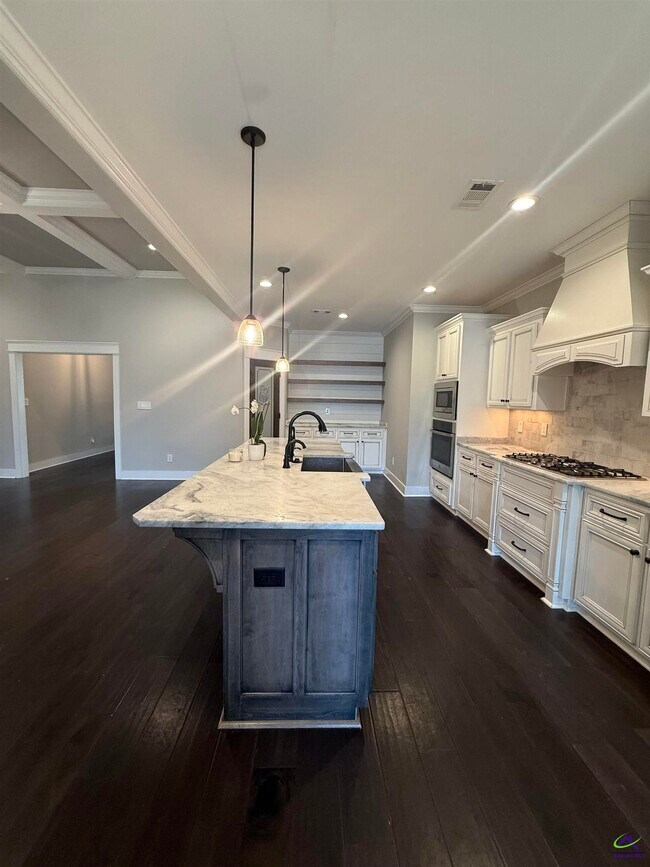 Building Photo - 221 Perth Ct