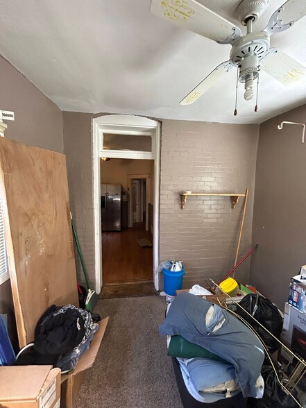 Building Photo - 4890 Margaretta Ave