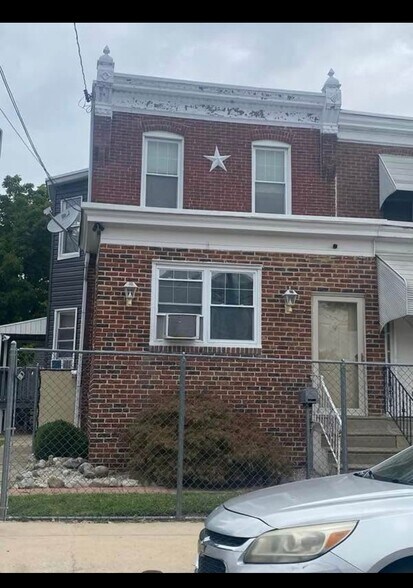 Building Photo - 5234 Jackson St
