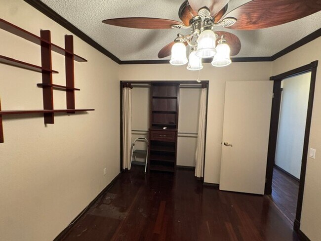 Building Photo - 791 Kingfisher Ct