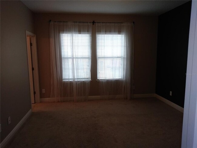 Building Photo - 1708 Lobelia Dr