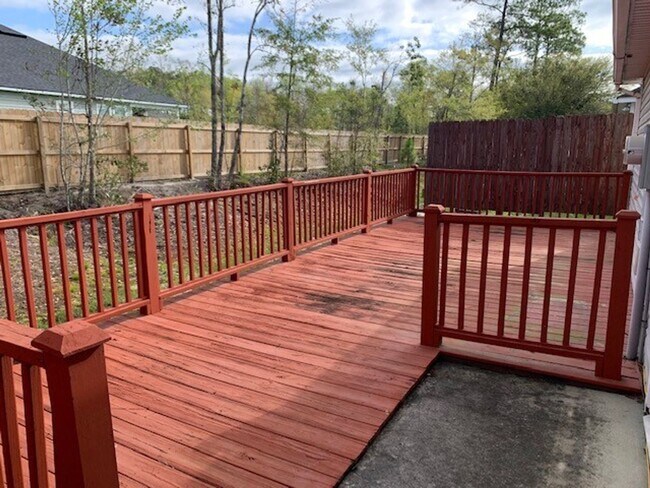 Building Photo - Chadwyck Subdivision