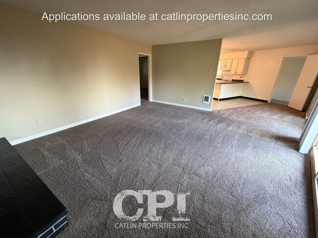 Building Photo - 1921 Teresa Way