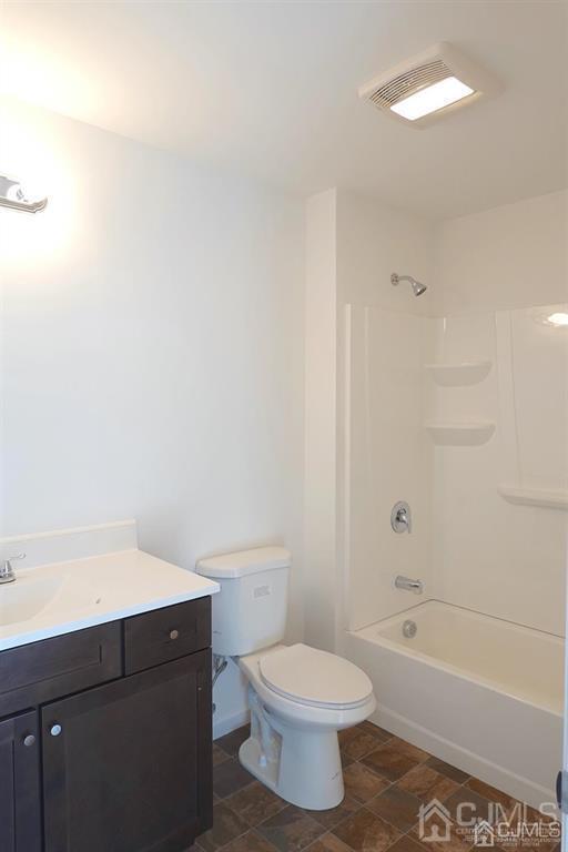 Building Photo - 381 Highland St