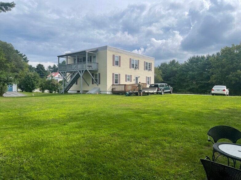 Building Photo - 21 Dingley St