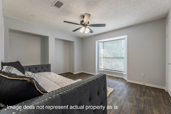 Building Photo - 2102 Place Rebecca Ln