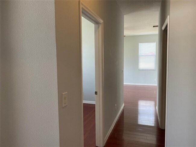 Building Photo - 10073 Savannah Bluff Ln