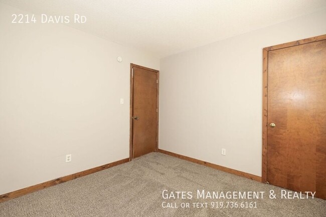 Building Photo - 2214 Davis Rd