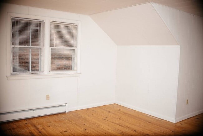 Building Photo - 130 N Grant St