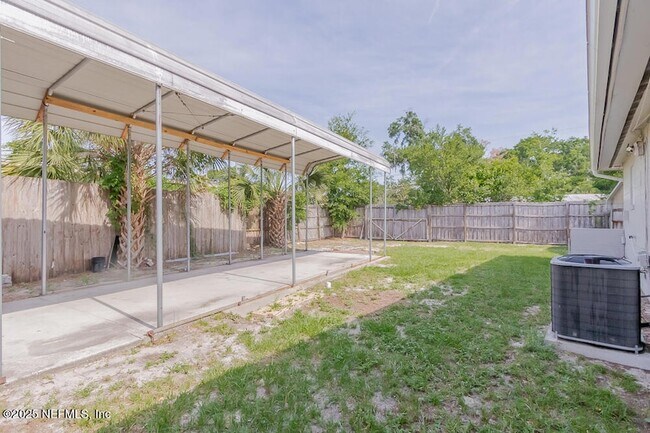 Building Photo - 5640 Coppedge Ave
