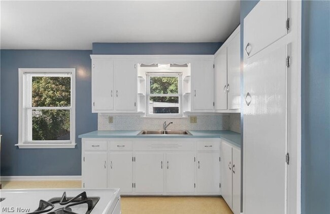 Building Photo - 629 Donald Ave