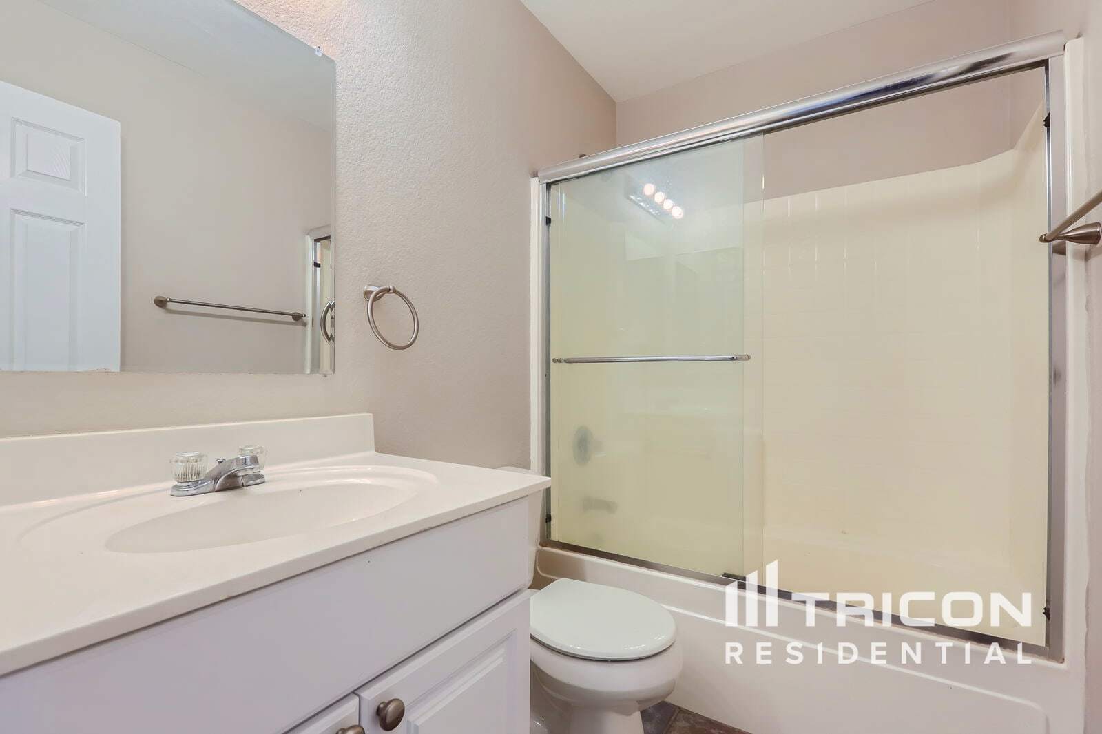 Building Photo - 15923 N 169th Dr