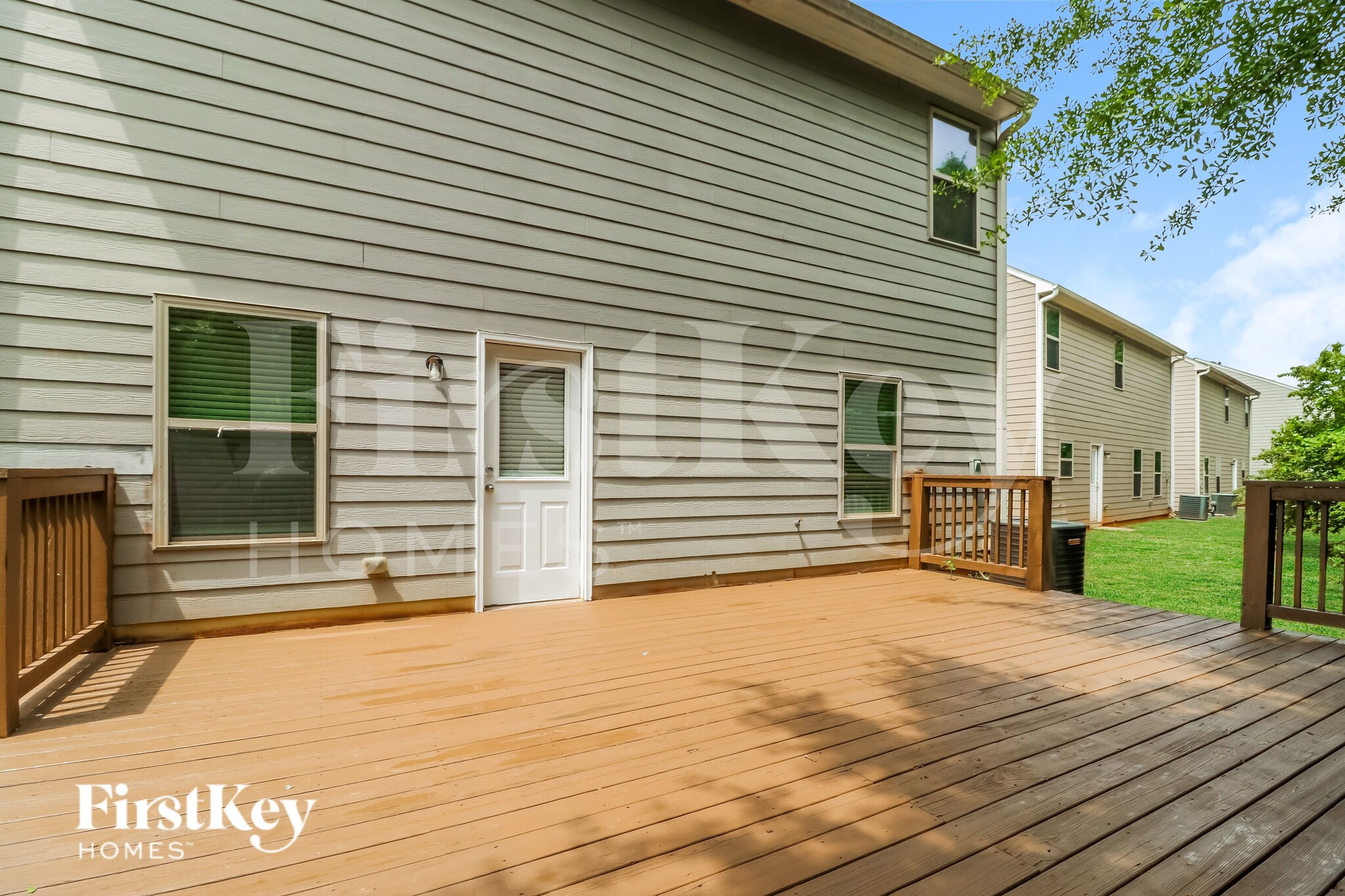 Building Photo - 639 Independence Ave