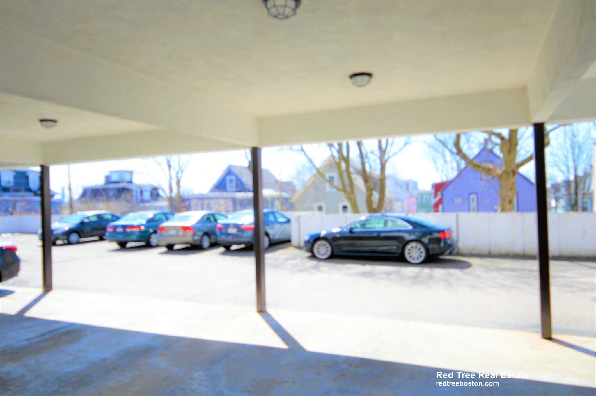 Building Photo - 35 Belmont St