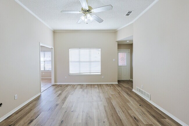Building Photo - Welcome home to this beautifully updated 3-bedroom, 2-bath home nestled on a quiet cul-de-sac in ...