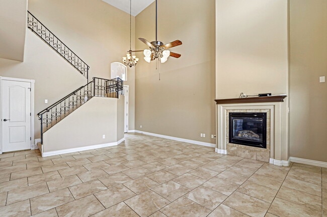 Building Photo - 3727 Grand Bahamas Dr
