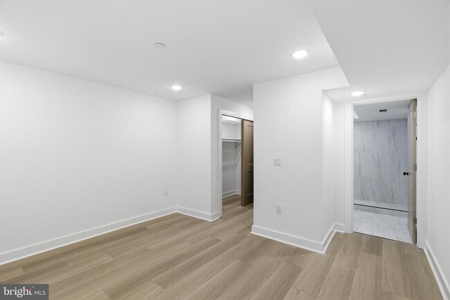 Building Photo - 2505 N 11th St