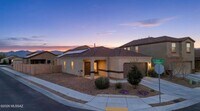 Building Photo - 2557 East Calle Joya de Ventura