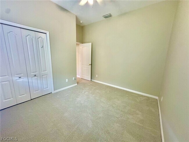 Building Photo - 12469 Pebble Stone Ct