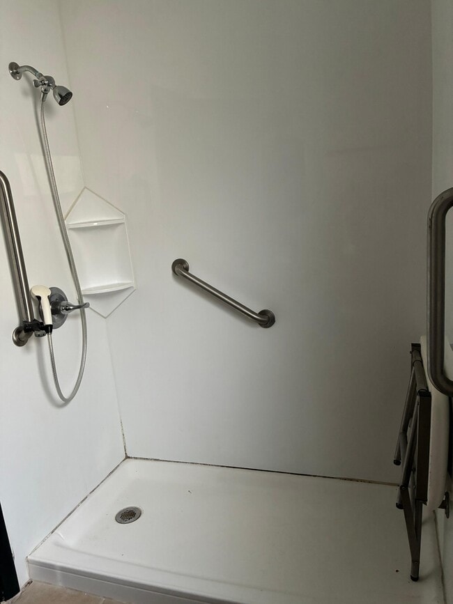 Building Photo - 189 E Prospect St