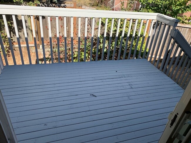 Building Photo - Newly remodel 4 bed 3 bath home in Shoreline