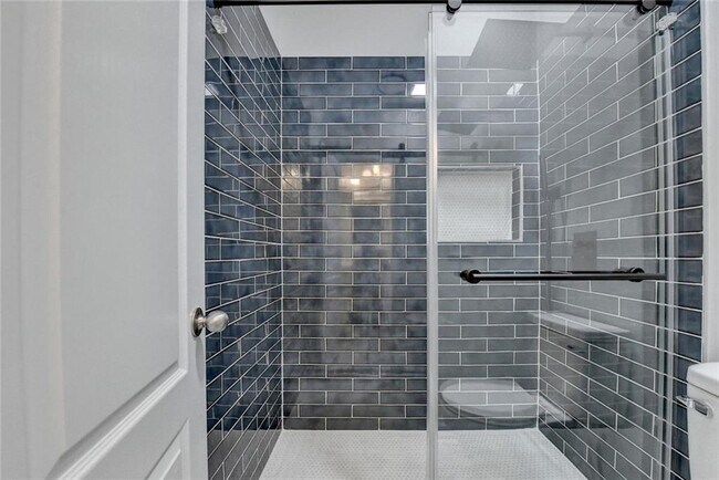 Building Photo - 4032 Ridge Grove Way