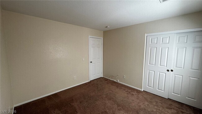 Building Photo - 10435 Prairie Schooner Ave